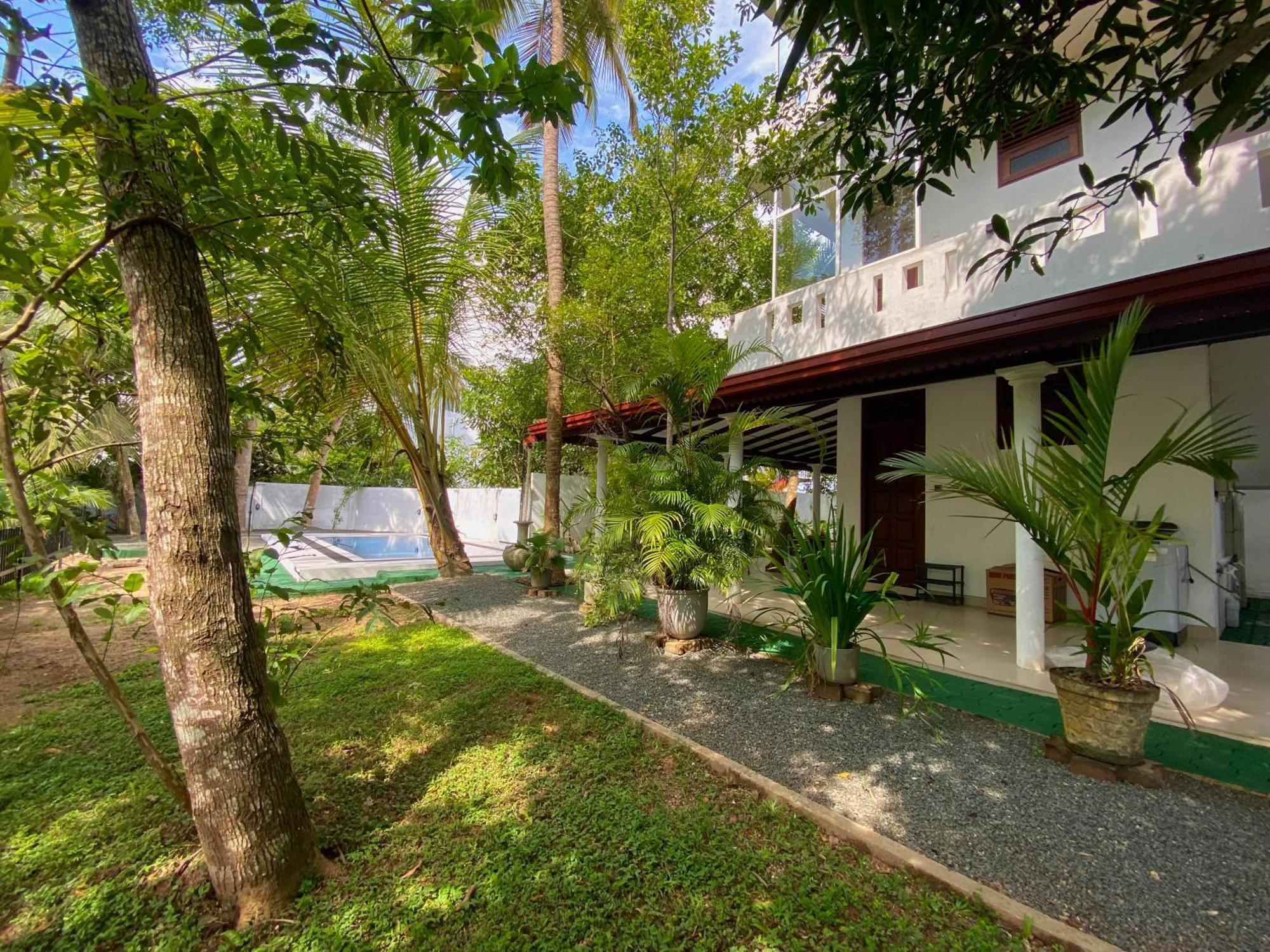 Villa Araliya Hikkaduwa Exterior foto